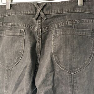 Old Navy SF-NY EUC / size 10 regular